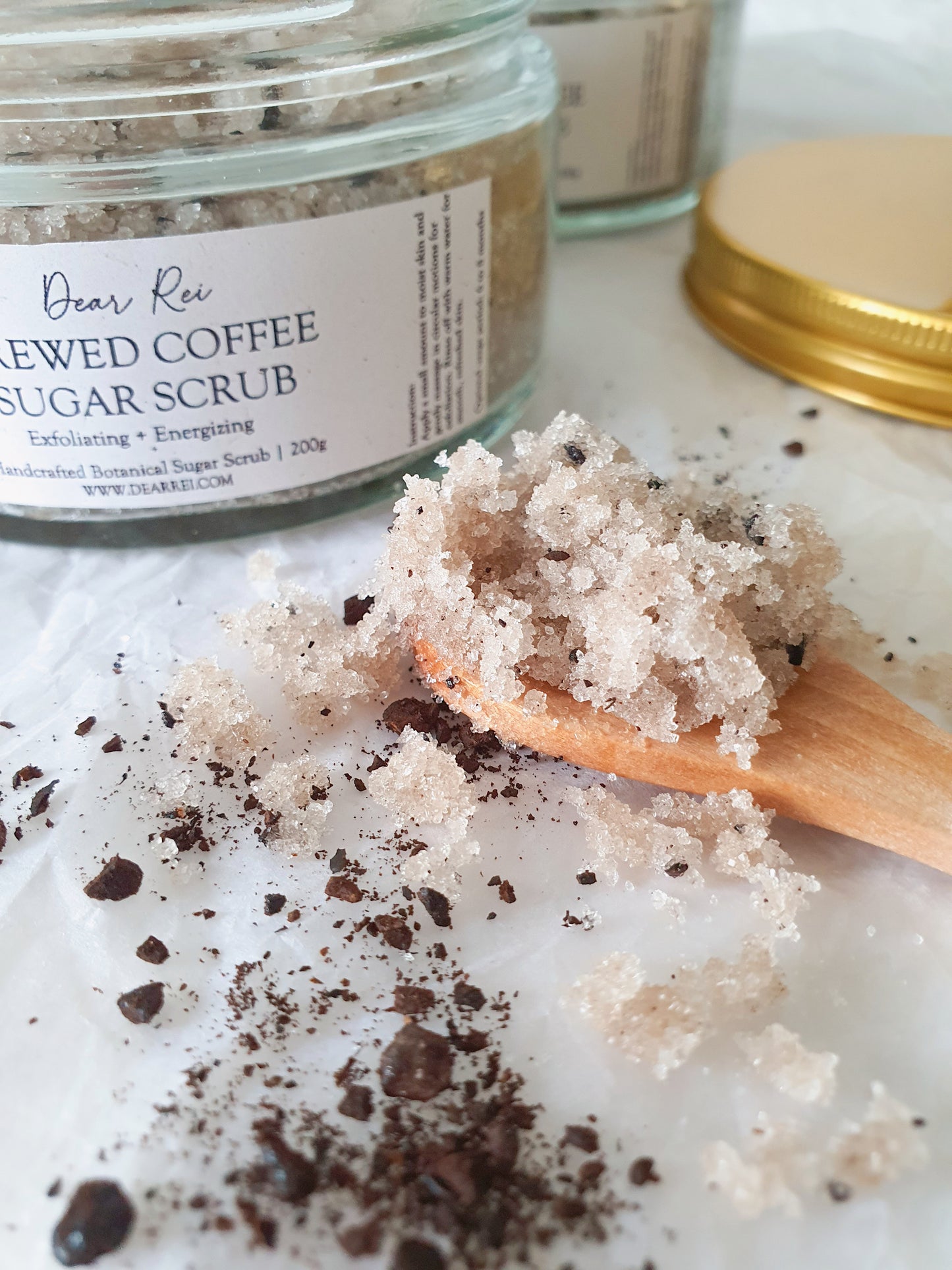 Brewed Coffee • Exfoliating + Energizing